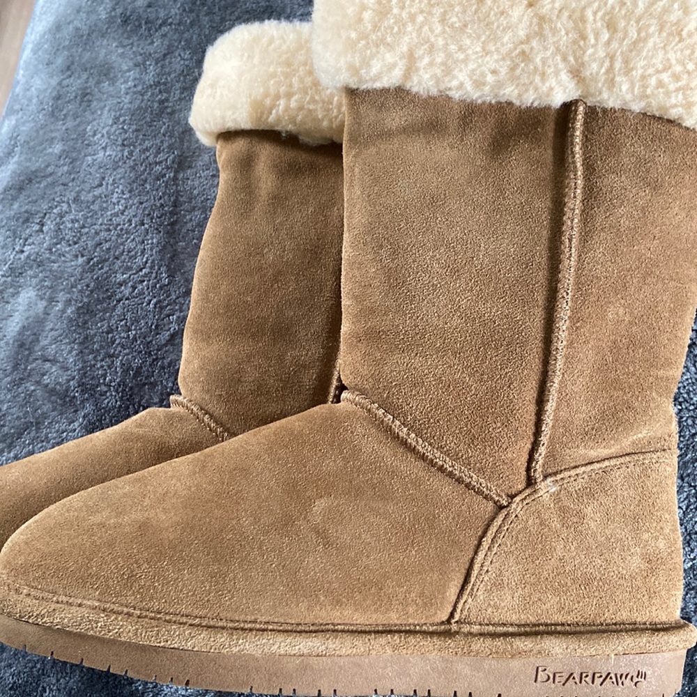 Bearpaw tall boots